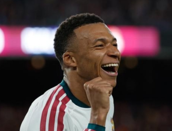 Kylian Mbappé Kylian Mbappé