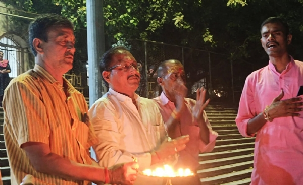 Kartik Mahotsav fair inaugurated by Maa Yamuna Maiya Aarti Samiti, Bargad Ghat, Meerapur