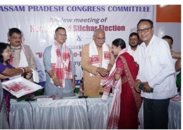 Congress candidate Rajashree Gowala, who won a seat in the Silchar Municipal Corporation election, was felicitated at Rajiv Bhawan on Monday.
