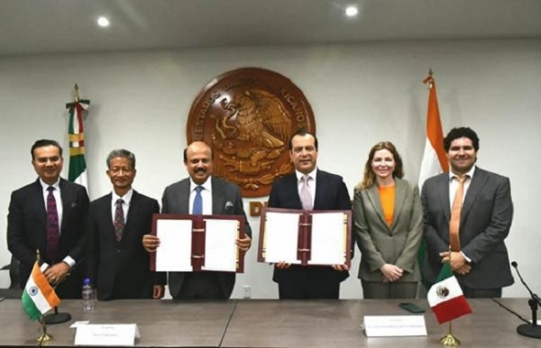 Photographs from the signing of the Terms of Reference (ToR) between India and Mexico. Photographs from the signing of the Terms of Reference (ToR) between India and Mexico.