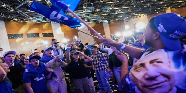 Netanyahu Arrives at Likud Election Headquarters, Declares Party Israel’s Largest as Vote Counting Continues