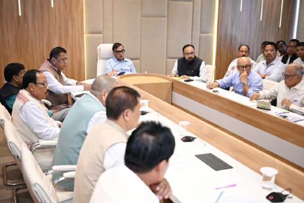 Assam CM Dr Himanta Biswa Sarma Reviewing Tribal Land Rights and Mission Basundhara Implementation. Assam CM Dr Himanta Biswa Sarma Reviewing Tribal Land Rights and Mission Basundhara Implementation.