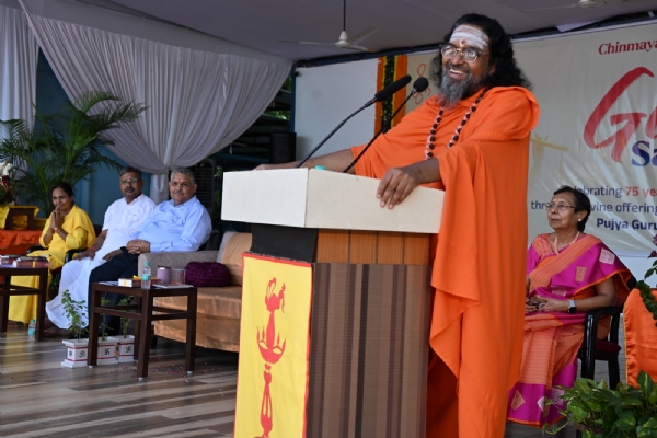 Inspiring address of Pujya Swami Abhedanand Ji