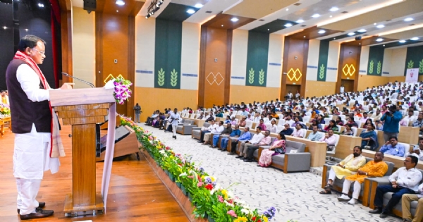Chief Minister Mohan Charan Majhi  in  the state-level PM-KISAN Utsav Diwas programme