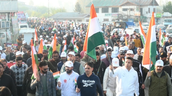 Huge Turnout Marks Run For Unity March In Anantnag Huge Turnout Marks Run For Unity March In Anantnag