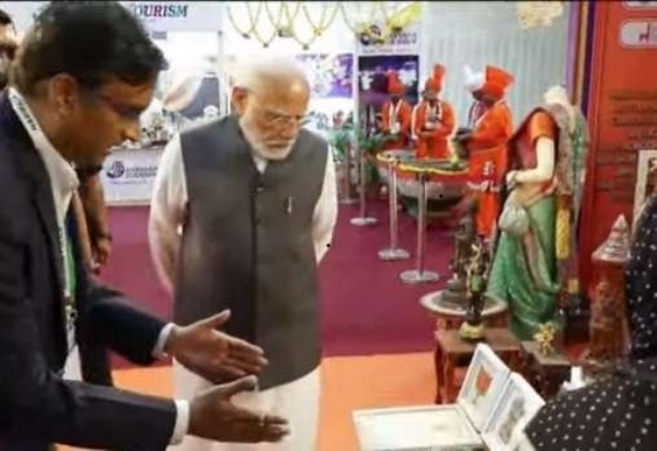 Prime Minister Narendra Modi visits the CCIC Pavilion in Gujarat.