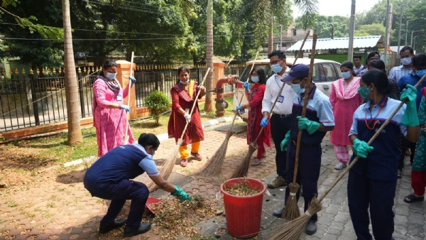 Senior Officers, Staff Undertake Shramdaan at Kharavel Bhawan