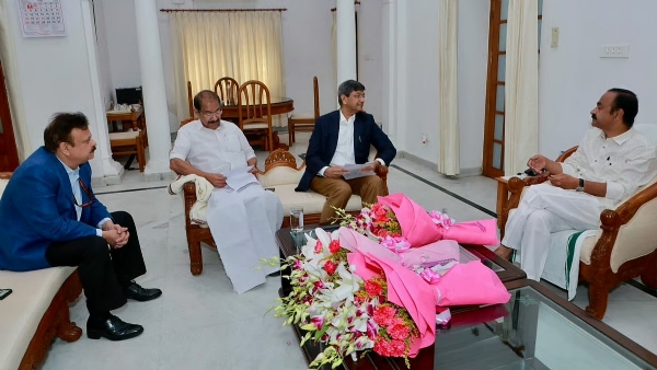 Kerala CM ,power minister with NTPC officials