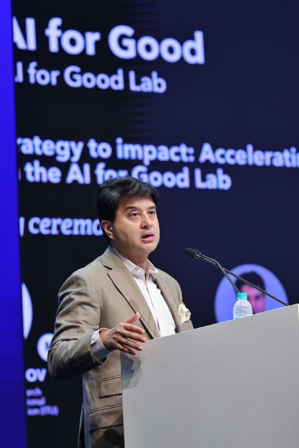 Jyotiraditya M Scindia