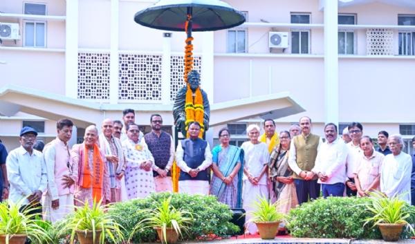 Odisha Assembly Marks 149th Birth Anniversary of Utkalamani Gopabandhu Das