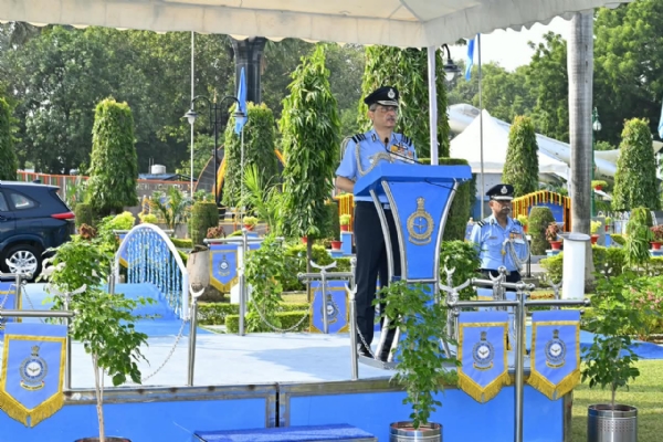 Addressing personnel, the AOC-in-C