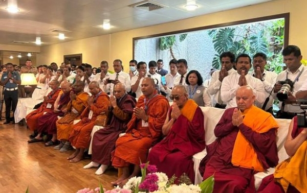 Sacred Buddha Relics Depart Sri Lanka for India After Revered Exhibition