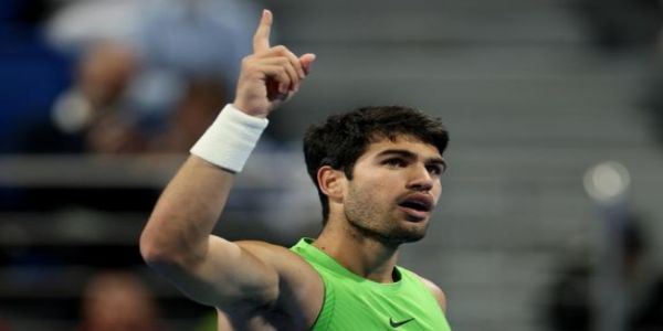 Alcaraz Outlasts Rublev in Tense Semifinal to Reach Qatar Open Final