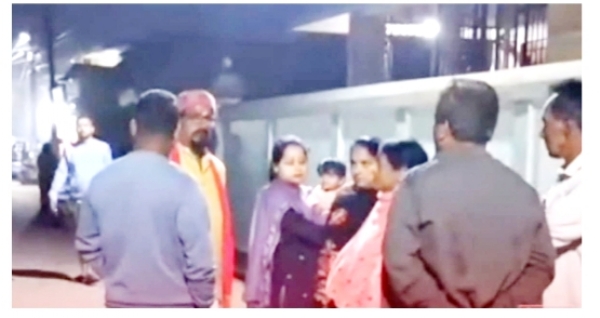 Image Related to the Jewellery Trader Robbed in Moran and Owner Injured. Image Related to the Jewellery Trader Robbed in Moran and Owner Injured.