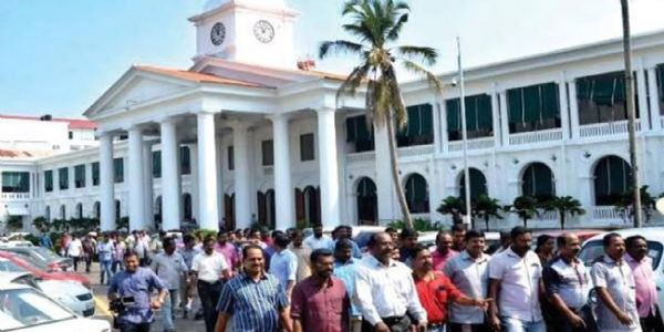 സംസ്ഥാന ശമ്പള പരിഷ്കരണ കമ്മീഷനെ നിയമിച്ചു