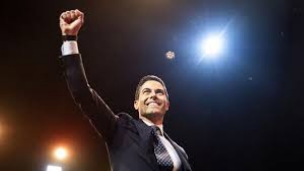 Rob Jetten sworn in as Netherlands’ youngest Prime Minister Rob Jetten sworn in as Netherlands’ youngest Prime Minister