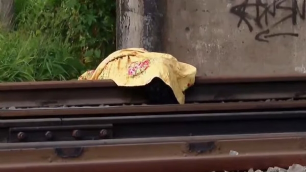 Womans body found in rail track Womans body found in rail track