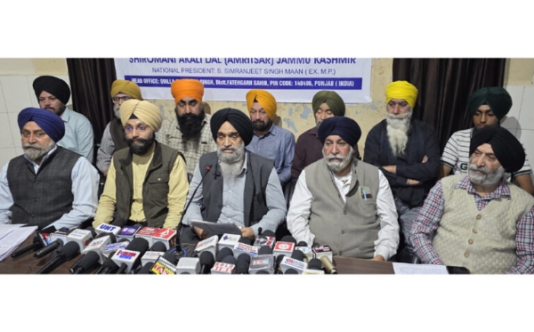 Sikh leaders oppose demand of separate Jammu State
