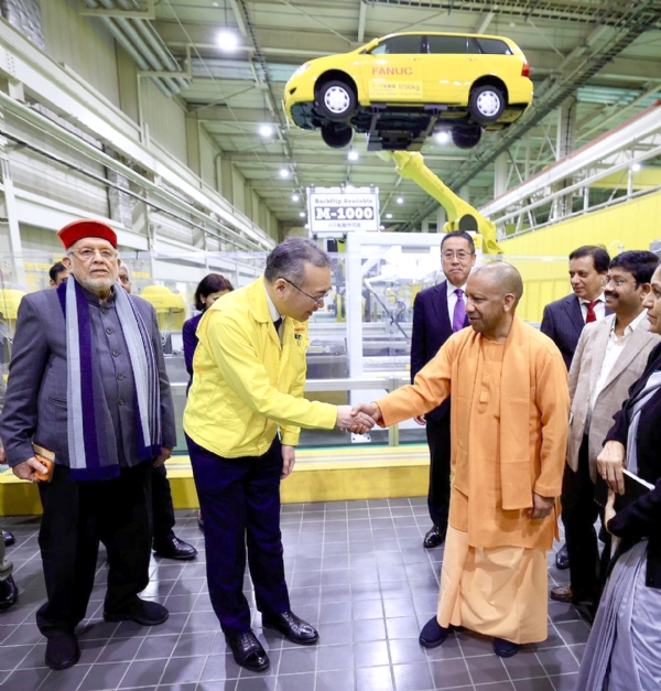 Yogi Adityanath, Chief Minister of Uttar Pradesh, visited the headquarters of FANUC Corporation