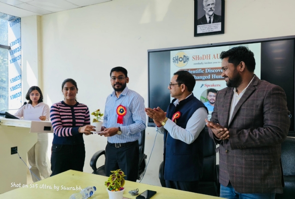 Discussion on “Scientific Discoveries that Changed Humanity” at University of Allahabad