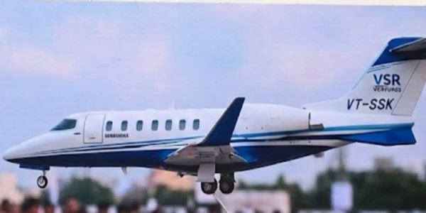 CM Fadnavis, DCM Sunetra Pawar use aircraft of company under question