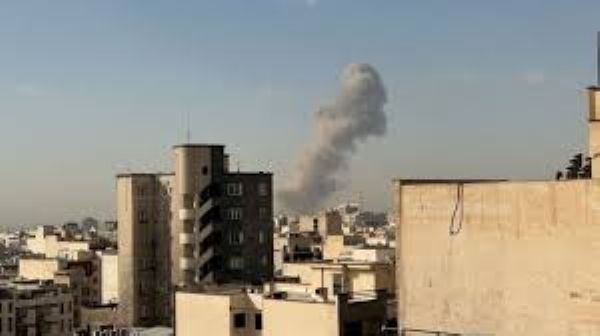 Tehran Fires Back: Iran Unleashes Missile Barrage After US-Israel Strikes Tehran Fires Back: Iran Unleashes Missile Barrage After US-Israel Strikes