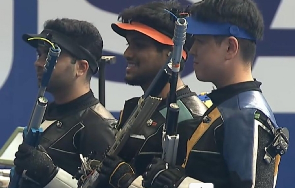 Rudranksh Patil Clinches Gold, Babuta Bags Silver in 10m Air Rifle Thriller at Asian Championships