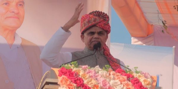 Gujarat Guv insists on good values & positive thoughts to ensure better environment for kids