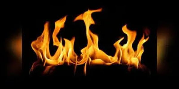 Fire breaks out in Maheshtala