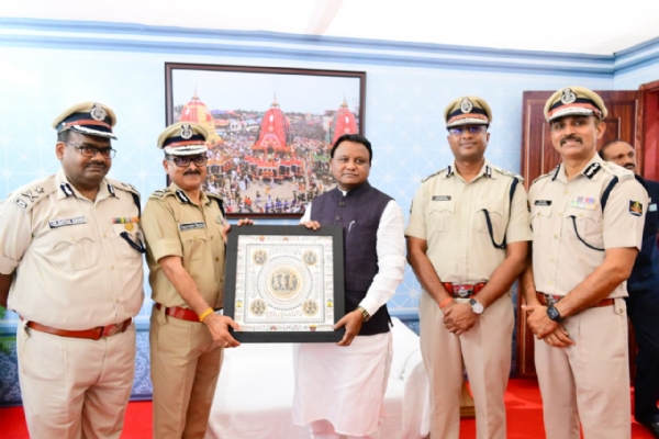 Chief Minister Visits Bharatiya Nyaya Sanhita Exhibition Chief Minister Visits Bharatiya Nyaya Sanhita Exhibition