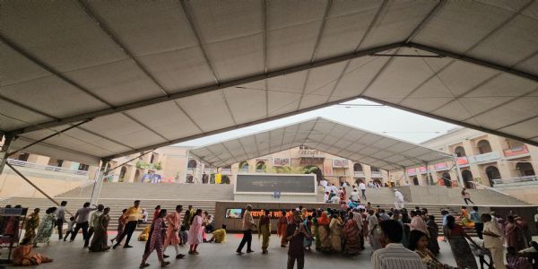 German hangers installed at Kashi Vishwanath Temple to provide relief to visitors from scorching sun and heat
