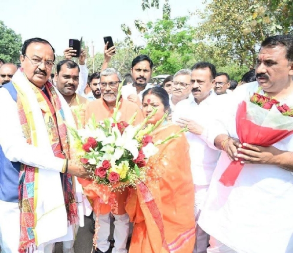 Uttar Pradesh Deputy Chief Minister Keshav Prasad Maurya welcomed by BJP workers