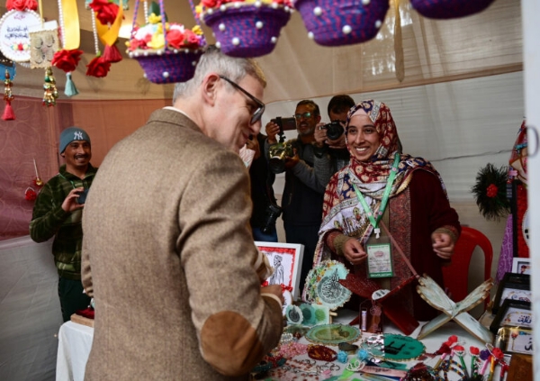 CM Omar Abdullah Inaugurates Almond Blossom Festival-2026 At Badamwari