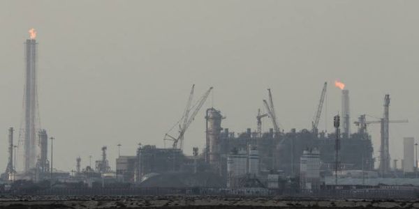 Qatar Expels Iranian Diplomats After Missile Strike on Ras Laffan Gas Facility