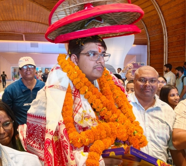 Grandmaster Mayank Chakraborty According Rousing Reception in Guwahati