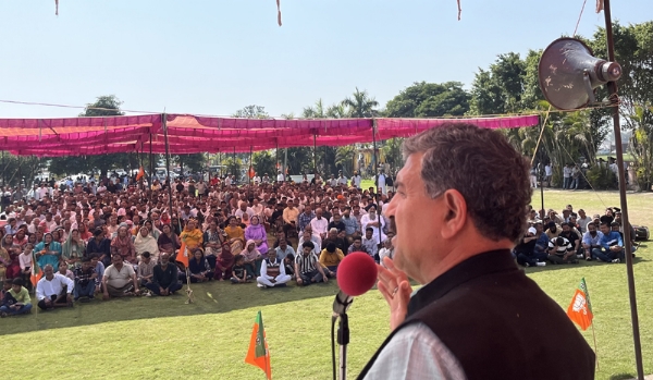 Jammu touches new heights of progress under Modi Govt: Jugal Kishore Jammu touches new heights of progress under Modi Govt: Jugal Kishore