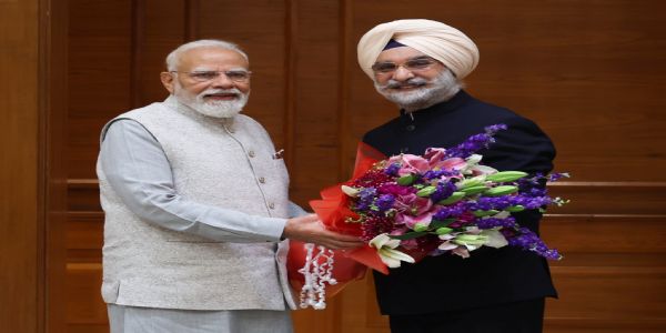 Delhi Lt Governor Sandhu Holds Courtesy Meeting with PM Modi in First Post-Assumption Engagement