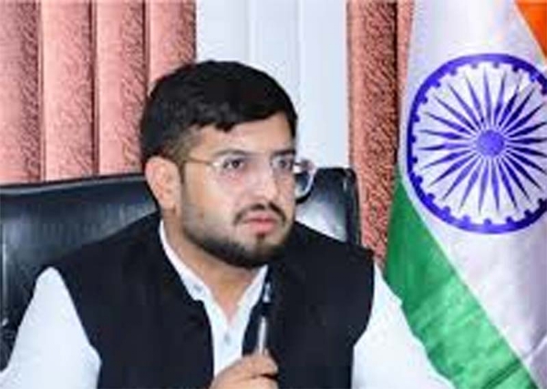 DC Rajouri reviews progress of BRO road projects DC Rajouri reviews progress of BRO road projects