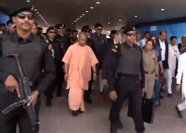 Chief Minister Yogi Adityanath visited Noida on Sunday to review the preparations Chief Minister Yogi Adityanath visited Noida on Sunday to review the preparations