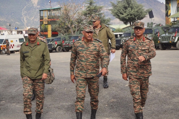 Northern Army Commander Visits J&K’s Kishtwar, Calls For Sustained Momentum To Ensure Peace Northern Army Commander Visits J&K’s Kishtwar, Calls For Sustained Momentum To Ensure Peace