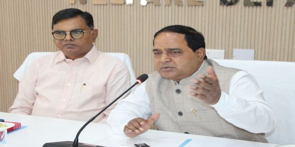 Odisha Has Adequate LPG Stock, No Need for Panic Buying: Minister