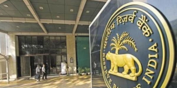 RBI Pumps Rs 79,256 Crore into Banking System via VRR Auction