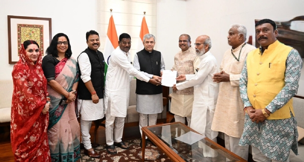 Odisha MPs Meet Railway Minister