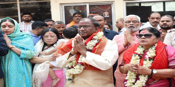 Assam Governor Visits Kamakhya Temple, Seeks Blessings for Public Welfare
