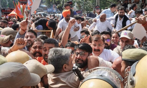 BJP Youth Wing Holds Rally In Jammu Demanding National Law School
