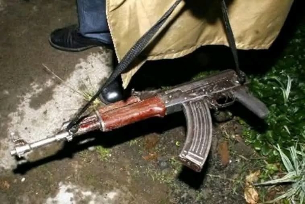 Cop Hurt In Accidental Discharge Of Colleague’s Rifle In J&K’s Shopian