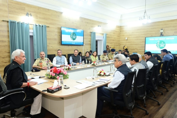LG Manoj Sinha Reviews Progress Of Nasha Mukt Bharat Abhiyaan In J&K