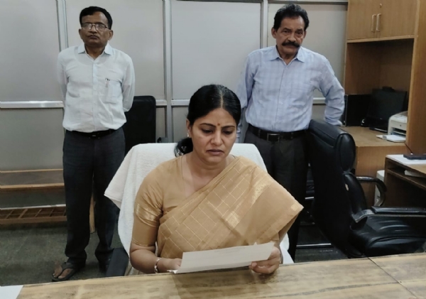 Anupriya Patel met people from different areas of the district