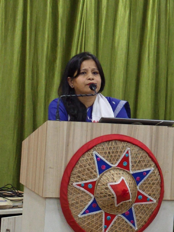 इंटरनेशनल इंस्टीट्यूट ऑफ पॉपुलेशन साइंसेज की जनस्वास्थ्य एवं मृत्यु दर विशेषज्ञ प्रोफेसर नंदिता सैकिया । इंटरनेशनल इंस्टीट्यूट ऑफ पॉपुलेशन साइंसेज की जनस्वास्थ्य एवं मृत्यु दर विशेषज्ञ प्रोफेसर नंदिता सैकिया ।