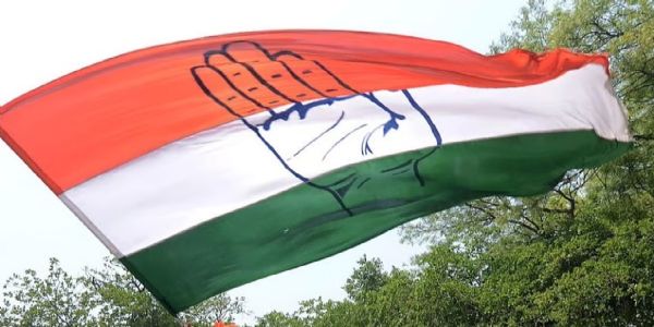 Row erupts over alleged paid crowd mobilisation for Congress rally